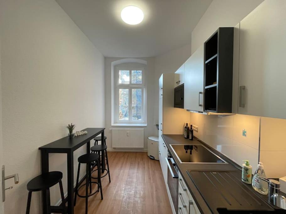 Lucky Stays Ls01 - Vollausstattung - Zentrum - Aufzug - Grosse Kueche - 2 Zimmer - Smart-Tv Магдебург Екстериор снимка
