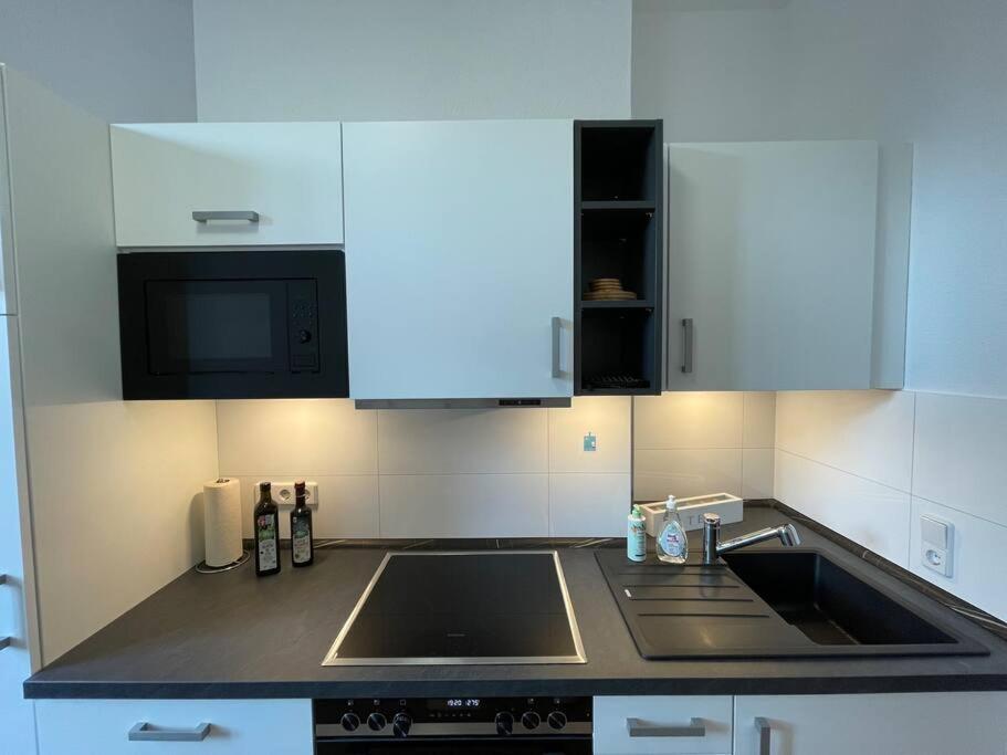 Lucky Stays Ls01 - Vollausstattung - Zentrum - Aufzug - Grosse Kueche - 2 Zimmer - Smart-Tv Магдебург Екстериор снимка